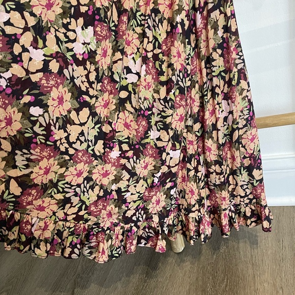 TiMo Maxi Floral Wrap dress, Size Medium - Picture 7 of 13